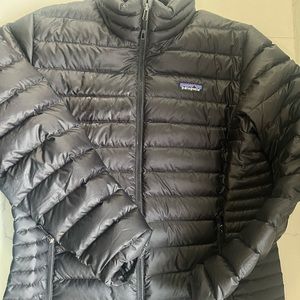 Women’s down Patagonia jacket - worn twice!